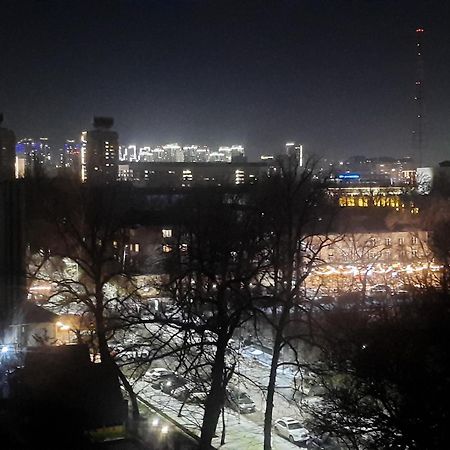 Apartment Shevchenko Panfilova Alma-Ata Exteriör bild
