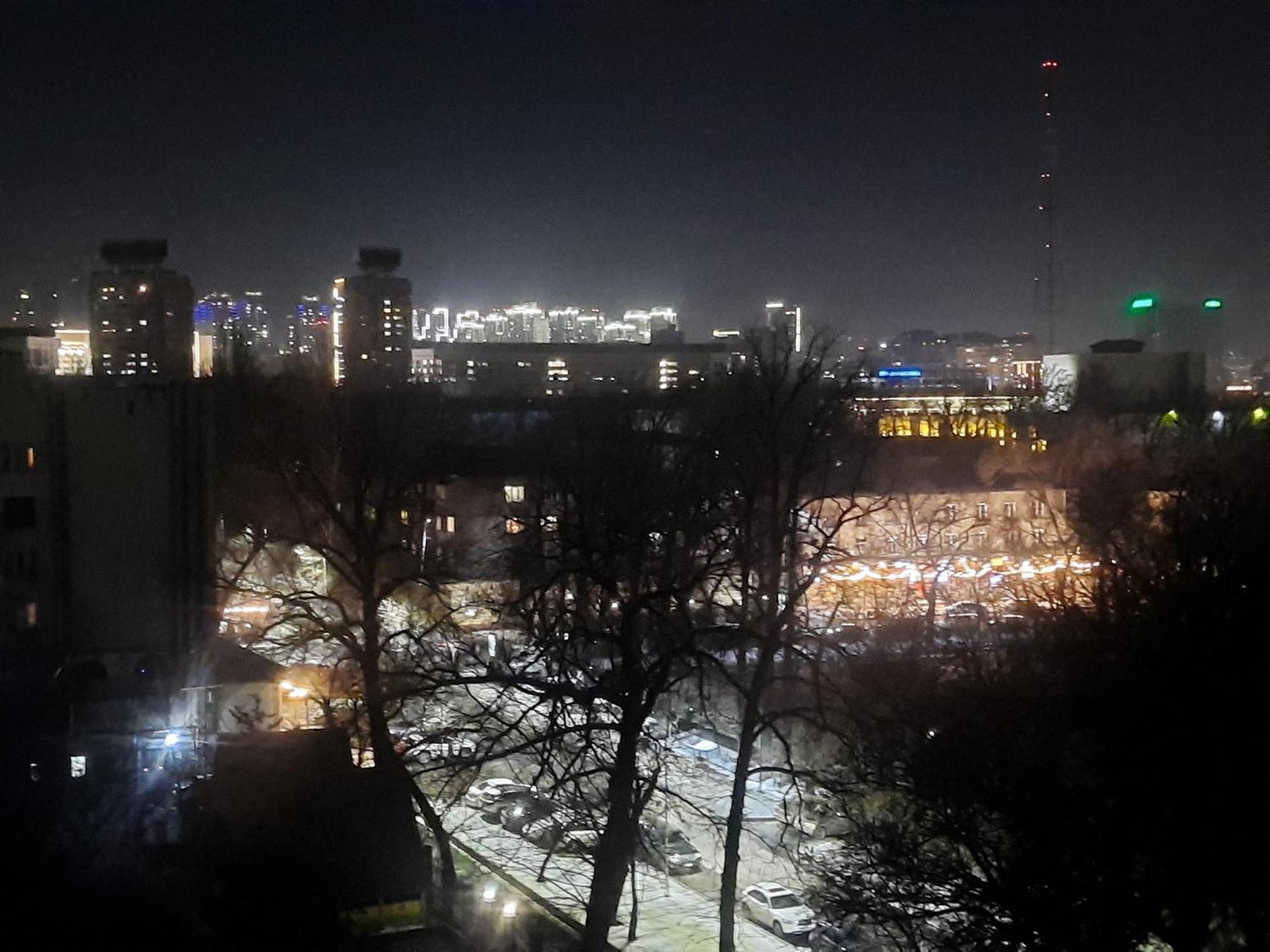 Apartment Shevchenko Panfilova Alma-Ata Exteriör bild