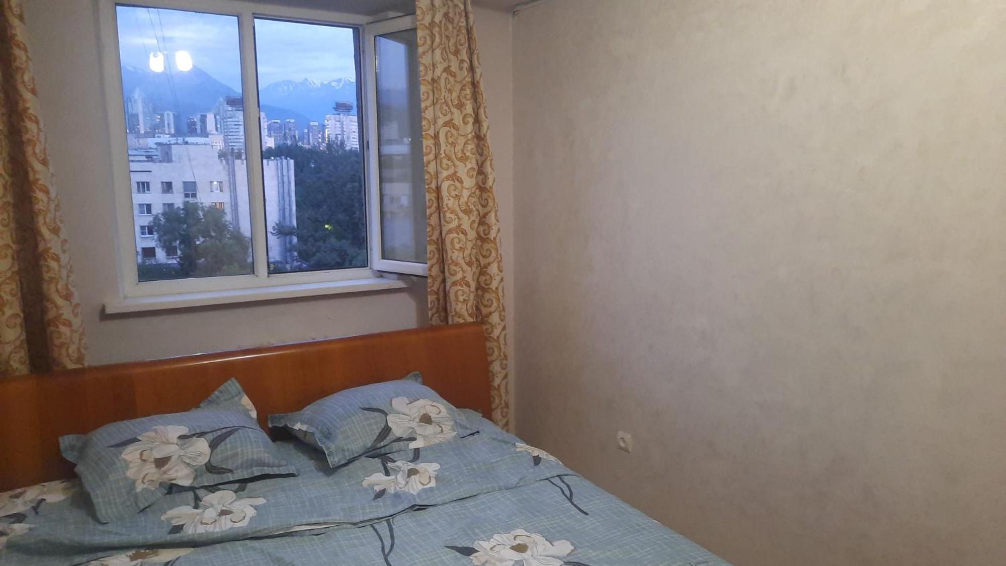 Apartment Shevchenko Panfilova Alma-Ata Exteriör bild
